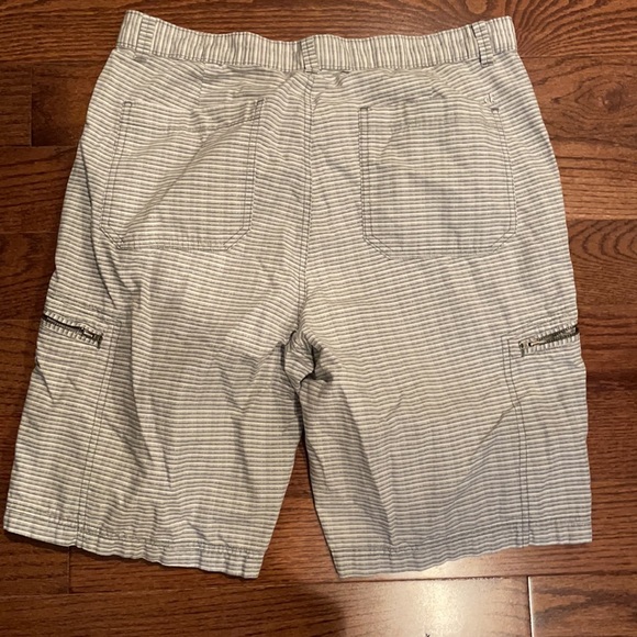 Calvin Klein men’s shorts - Picture 3 of 4